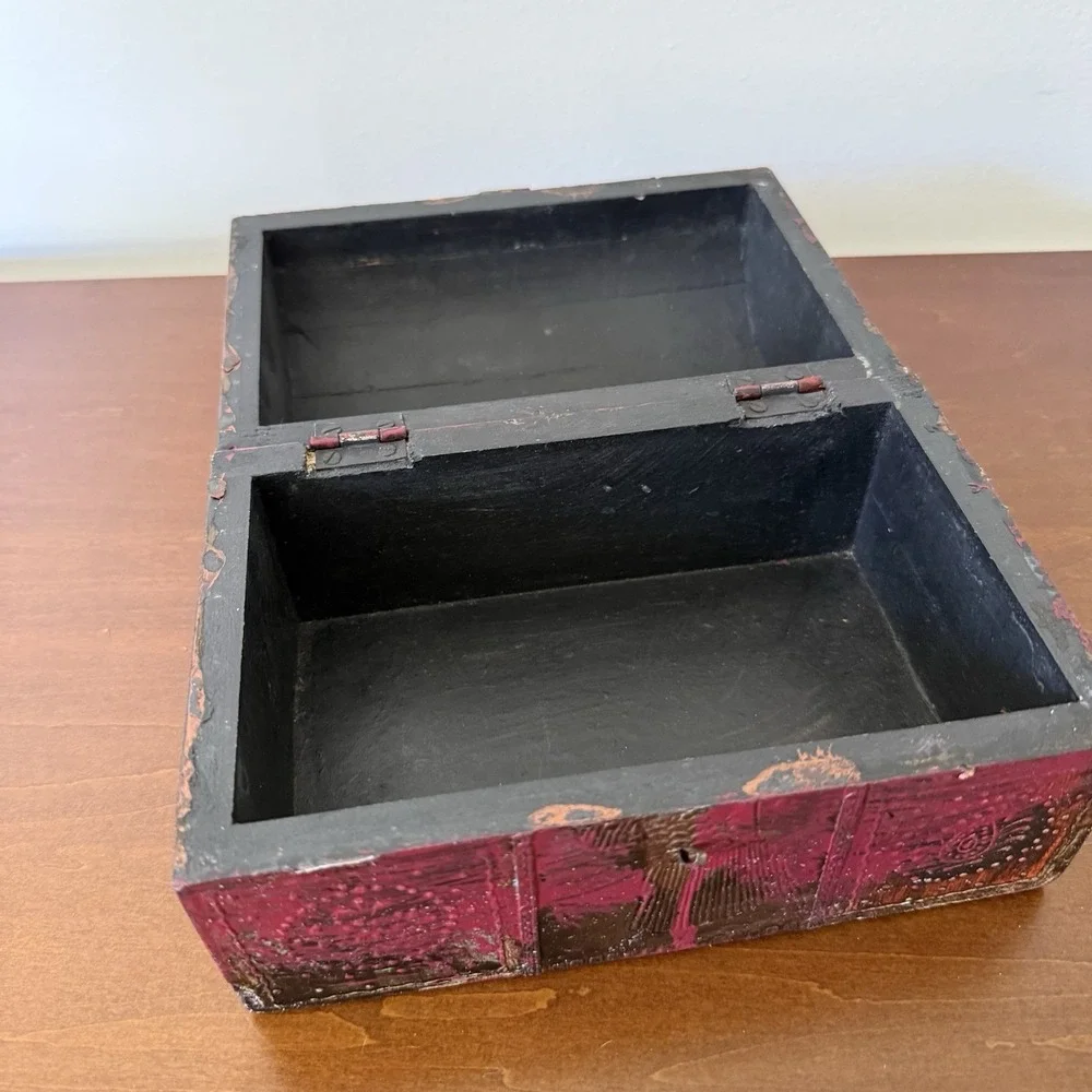 Vintage Red Hand-Painted Wood Floral Fish Treasure Chest Trinket Domed Box Latch